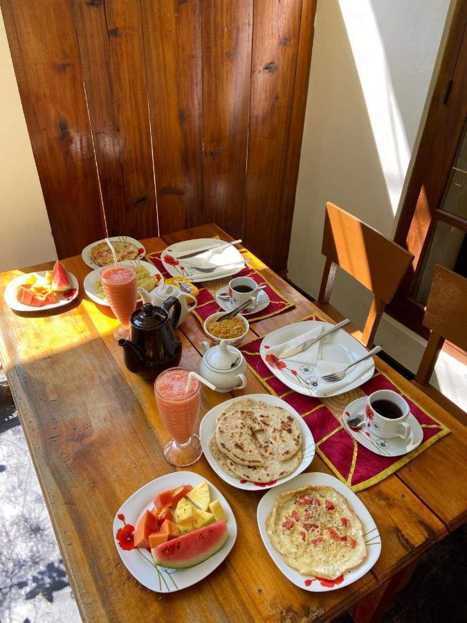 Mango Shadow Inn エッラ エクステリア 写真